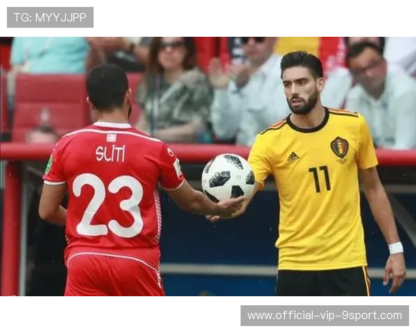 主帅收到大量匿名信，内容令人担忧